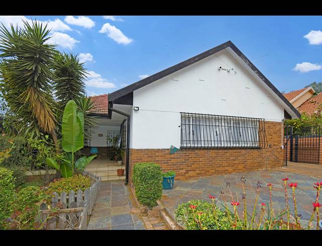 3 BEDROOM HOUSE FOR SALE IN ORANGE GROVE